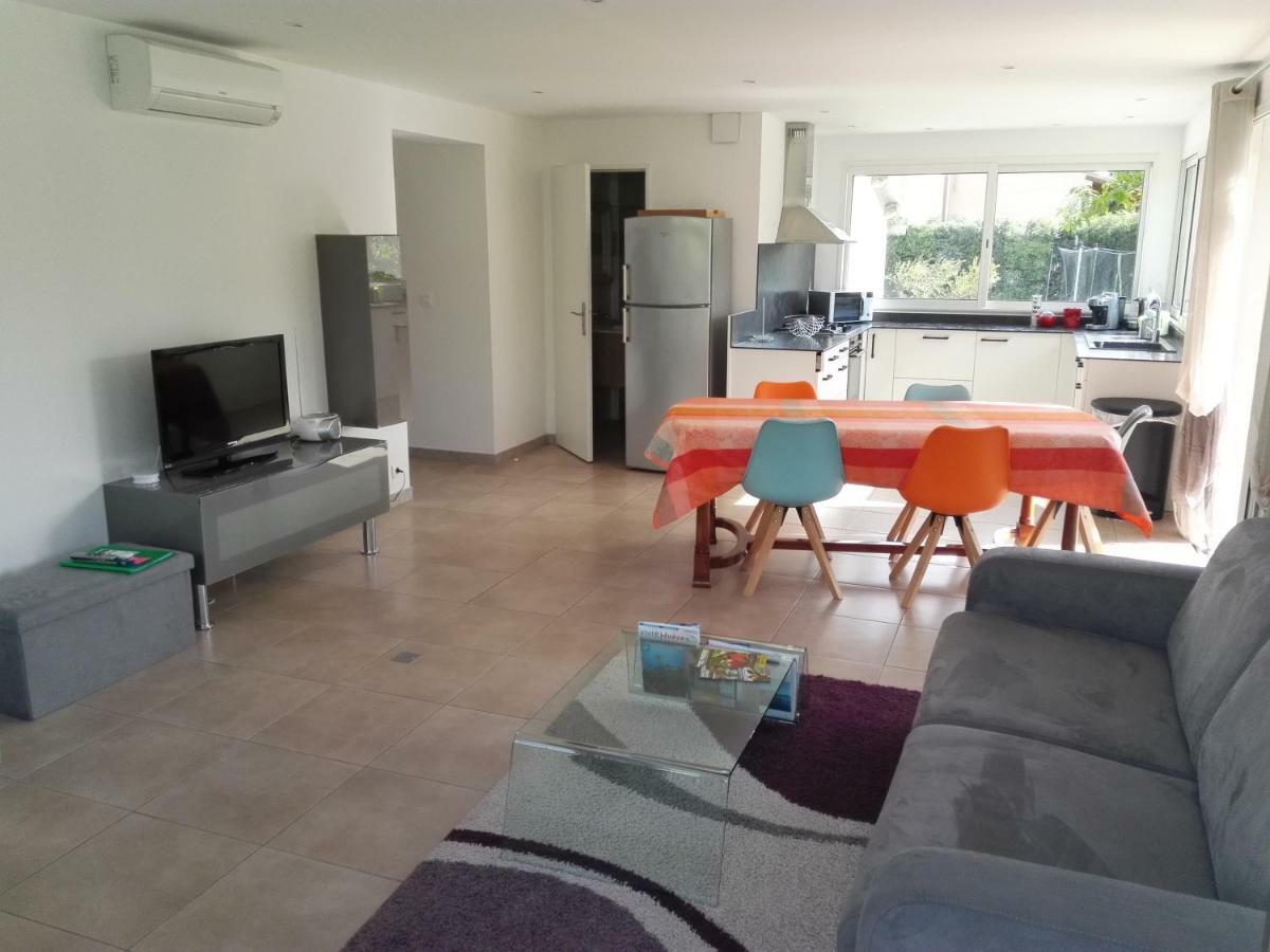 16 Rue Alphonse Daudet Hyères