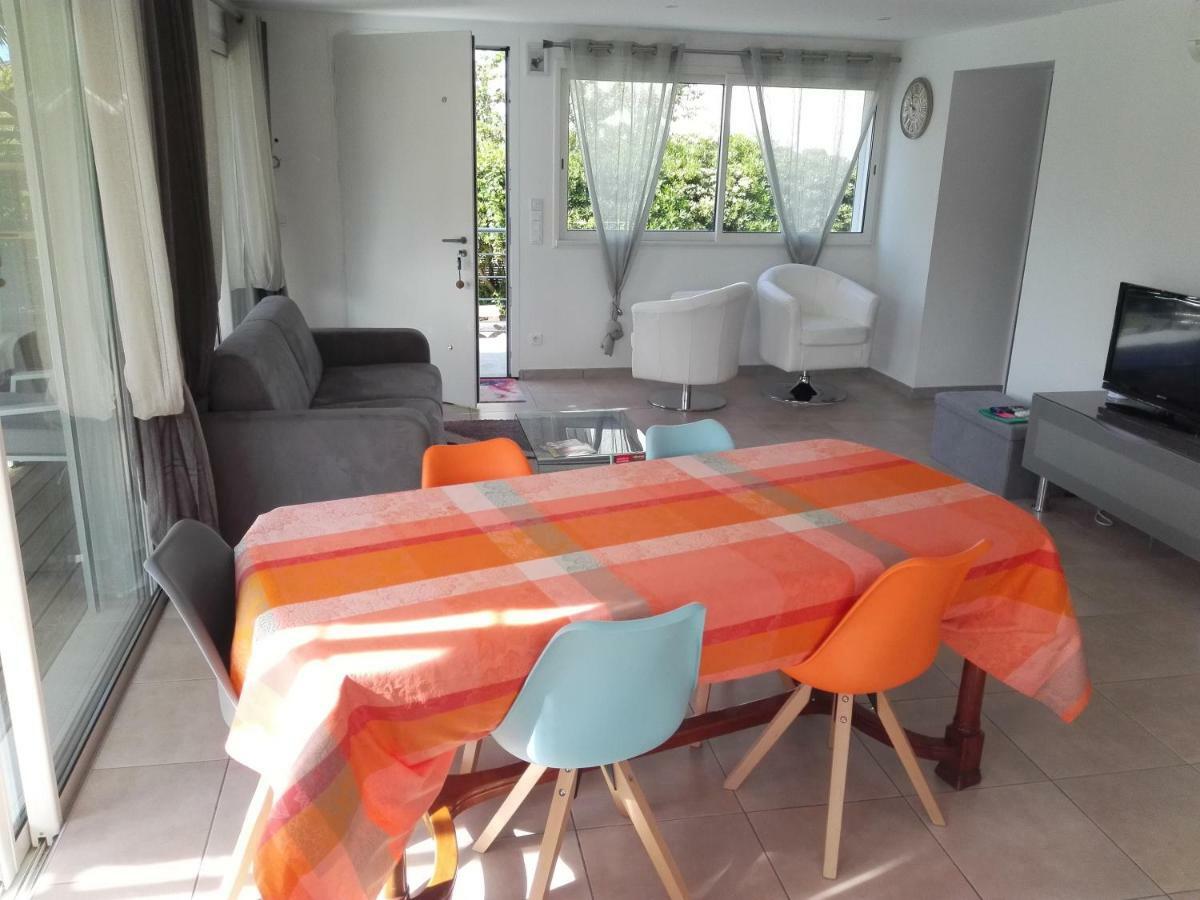 16 Rue Alphonse Daudet Apartment *